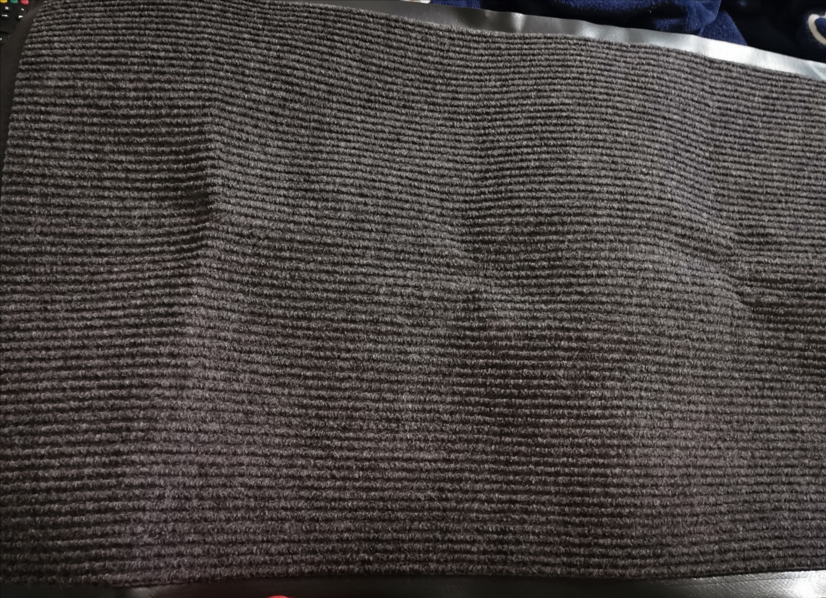 Фотография покупателя товара Коврик придверный влаговпитывающий, ребристый, «Комфорт», 40×60 см, цвет серый - Фото 7