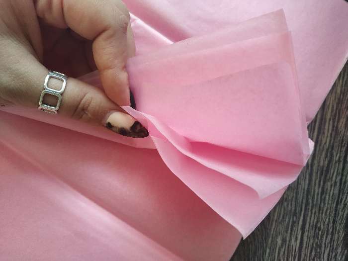 Фотография покупателя товара Бумага упаковочная тишью, розовая, 50 см х 66 см - Фото 7
