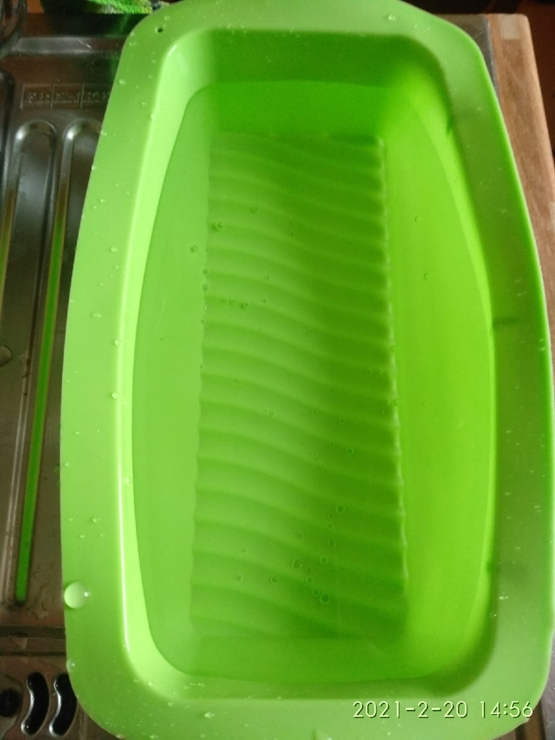 Фотография покупателя товара Форма для выпечки Доляна «Хлеб. Полосы», силикон, 27,5×13,5×7 см (внутренний 23,5×10), цвет персиковый - Фото 7