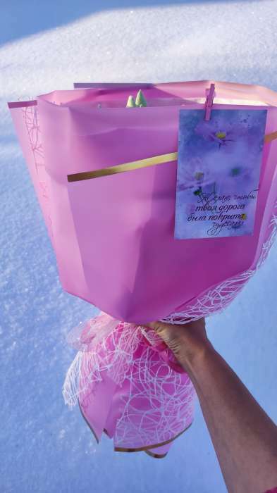 Фотография покупателя товара Пленка для цветов матовая, "С золотым тиснением", 57х57 см, розовая - Фото 2