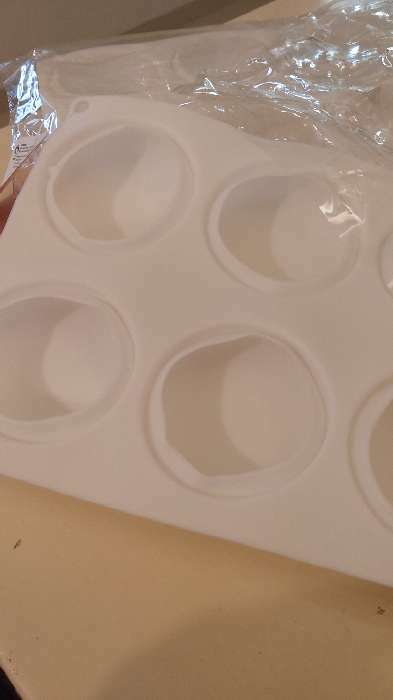 Фотография покупателя товара Форма для муссовых десертов и выпечки Доляна «Пуэнти», 30×18 см, 8 ячеек (6,6×3 см), цвет белый - Фото 9