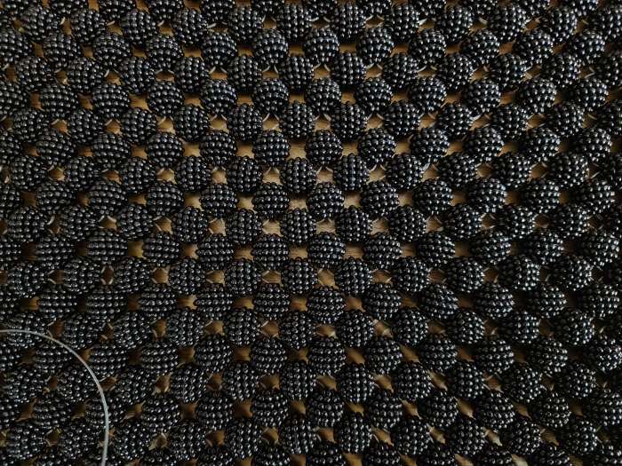 Фотография покупателя товара Бусины пришивные «Ежевика», d = 12 мм, 500 г, цвет чёрный - Фото 1
