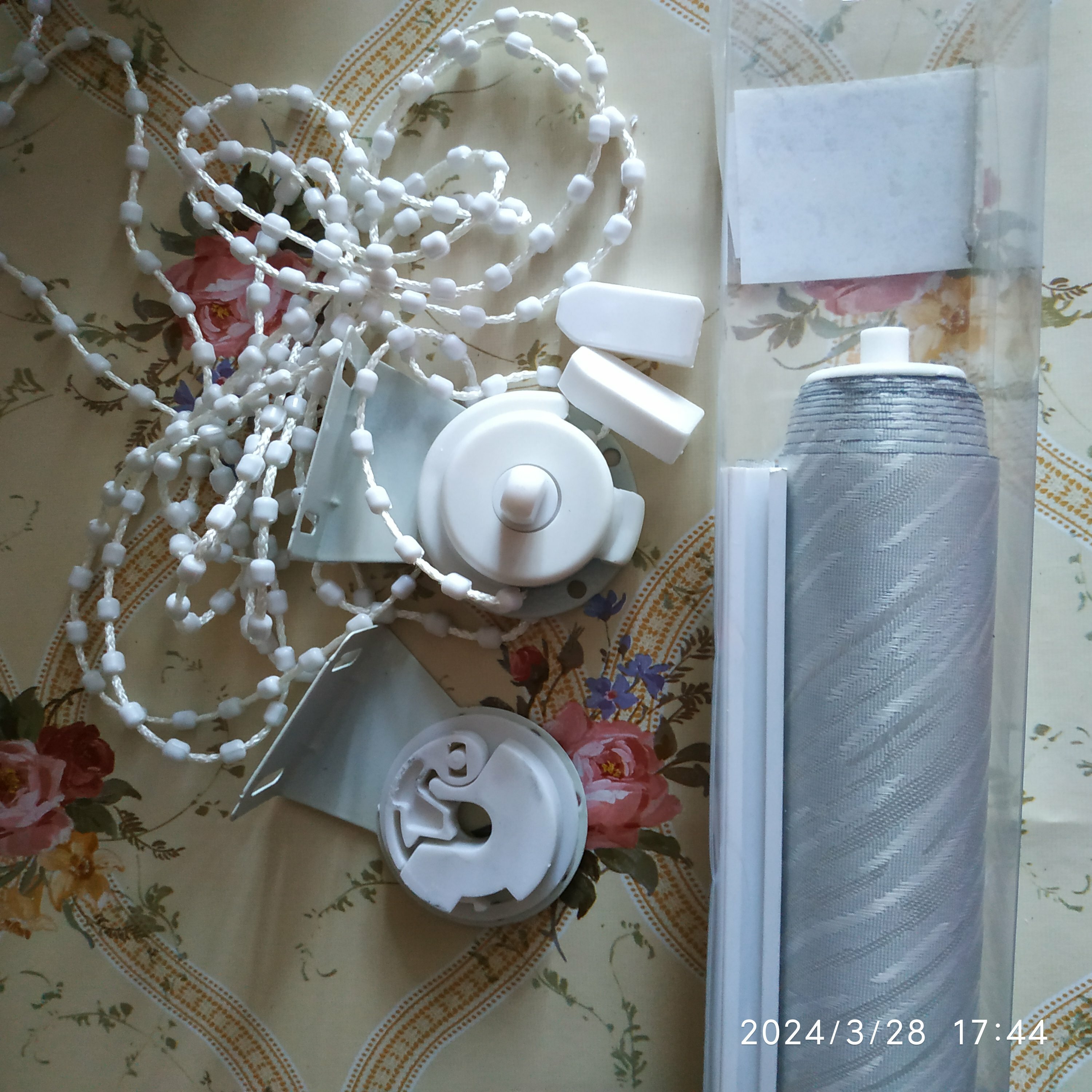 Фотография покупателя товара Штора рулонная «Мгла», блэкаут, 60×180 см, цвет бежевый - Фото 2