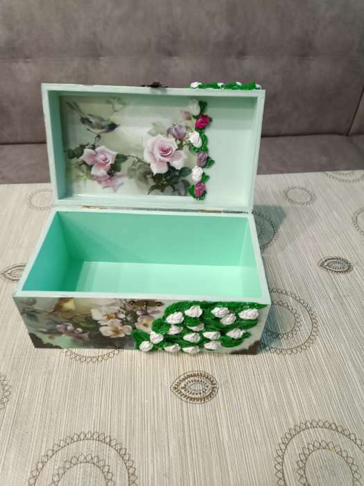 Фотография покупателя товара Шкатулка дерево под роспись «Прямоугольная», замок крючок, 20.5×11.5×10 см - Фото 3