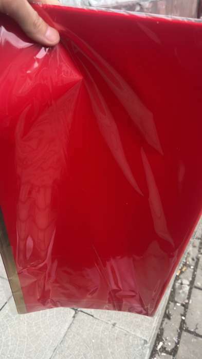 Фотография покупателя товара Пленка для цветов матовая, "С золотым тиснением", 57х57 см, красная - Фото 1
