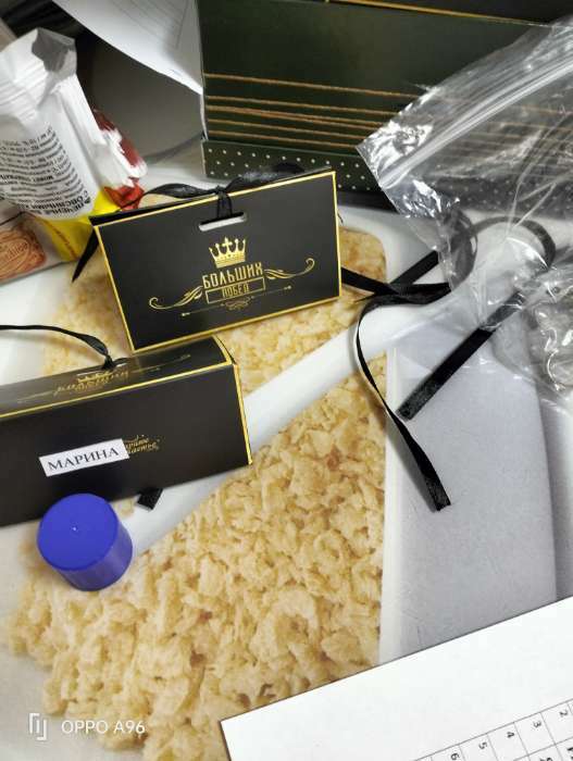 Фотография покупателя товара Коробка бонбоньерка, упаковка подарочная, «Больших побед», 10 х 5,5 х 5,5 см - Фото 1