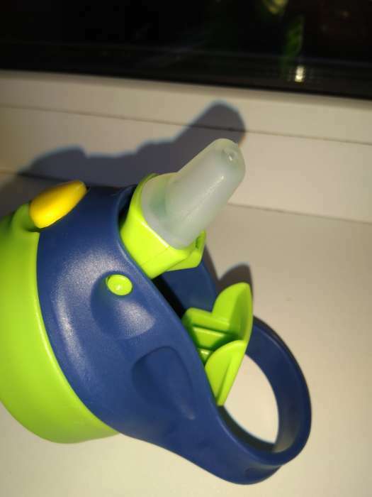 Фотография покупателя товара Бутылка для воды пластиковая «Лови волну», 550 мл - Фото 3