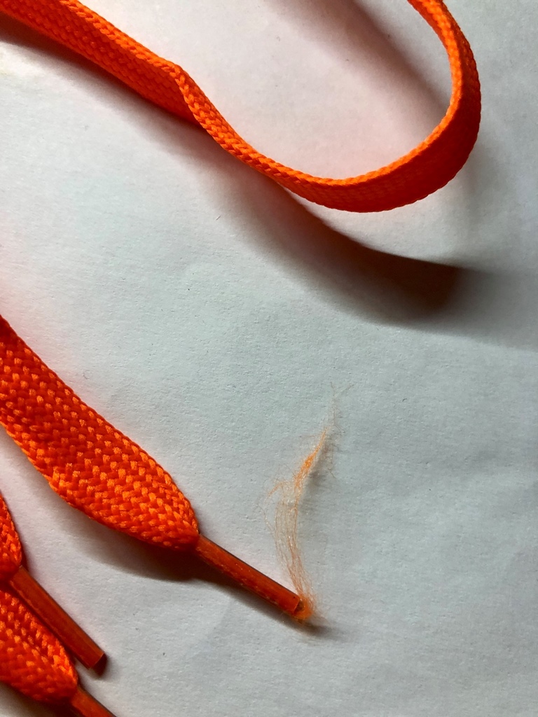 Фотография покупателя товара Шнурки для обуви, пара, плоские, 12 мм, 120 см, цвет оранжевый неоновый - Фото 3