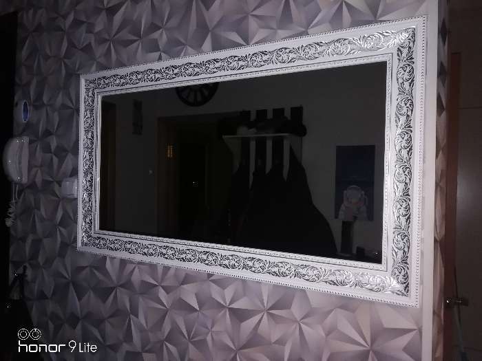 Фотография покупателя товара Зеркало «Престиж»,  настенное белое, 63×110 см - Фото 3