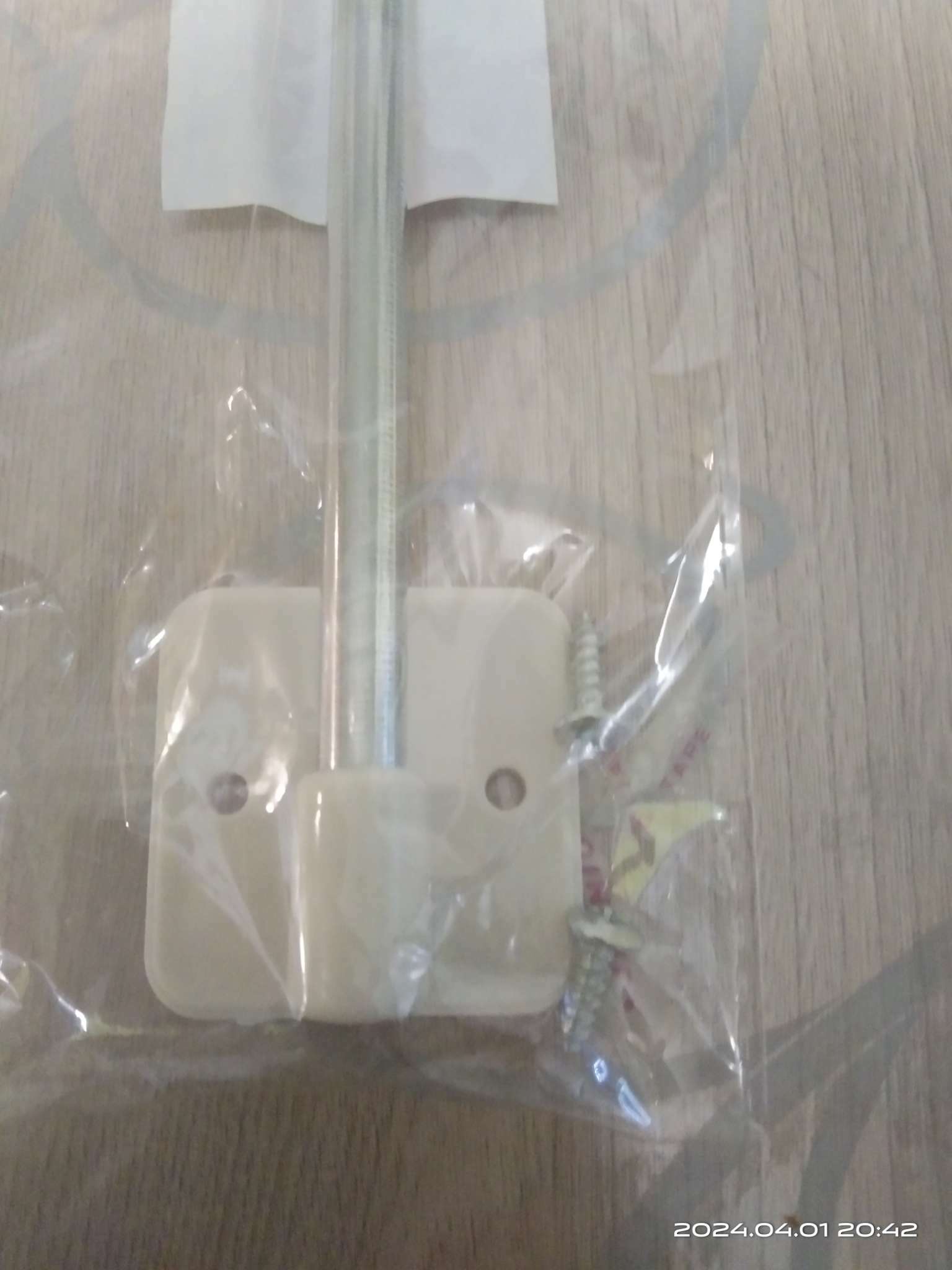 Фотография покупателя товара Держатель для полотенец металлический , 8 крючков, 45 см