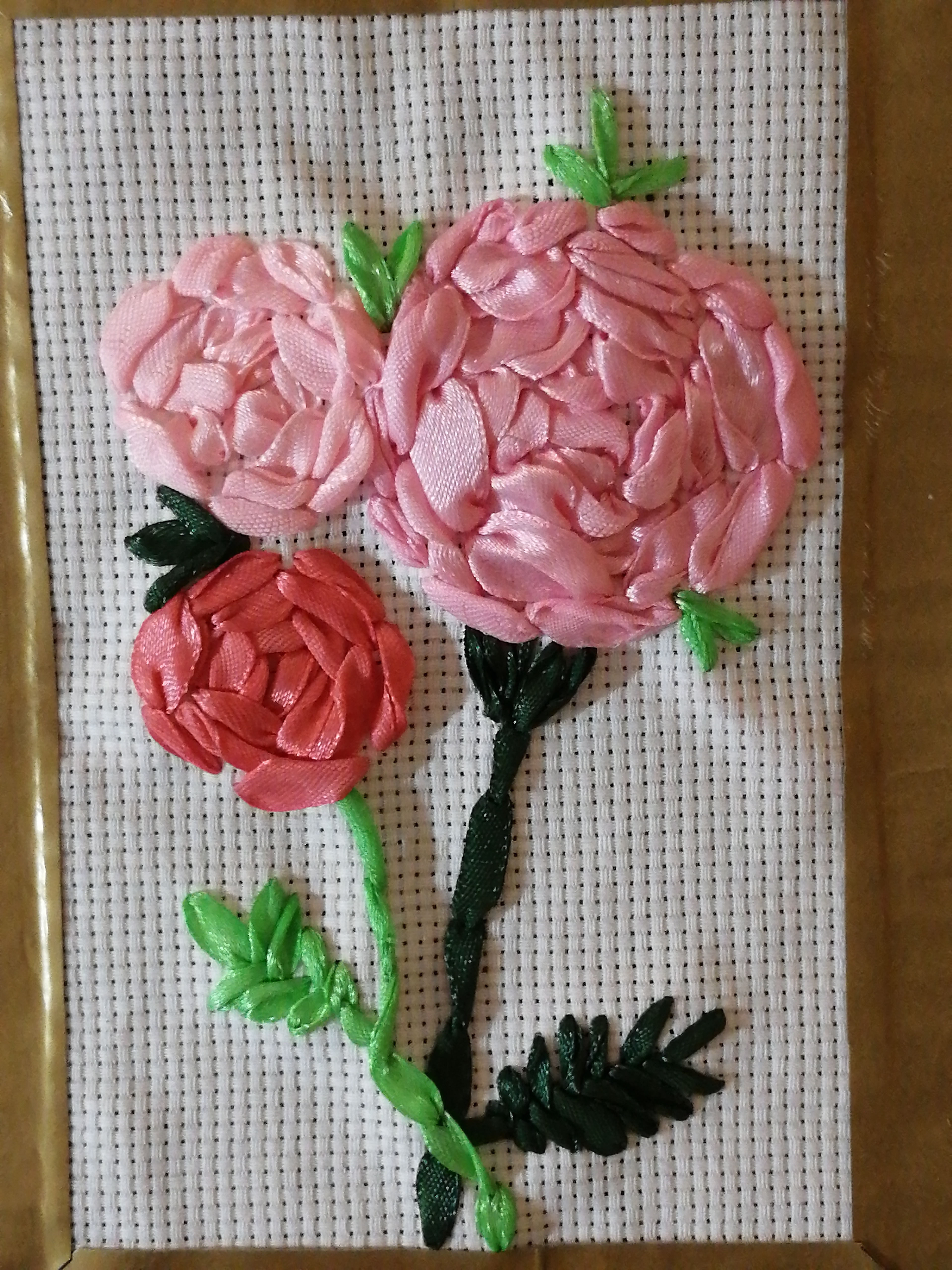 Фотография покупателя товара Вышивка лентами на канве «Розовые розы». Набор для творчества - Фото 1