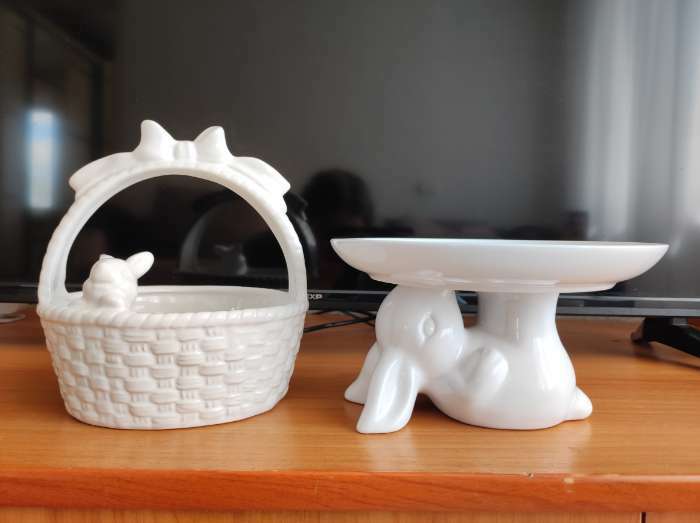 Фотография покупателя товара Конфетница Доляна «Зайка», 650 мл, 17×14.5×18.5 см, доломит, белая - Фото 2