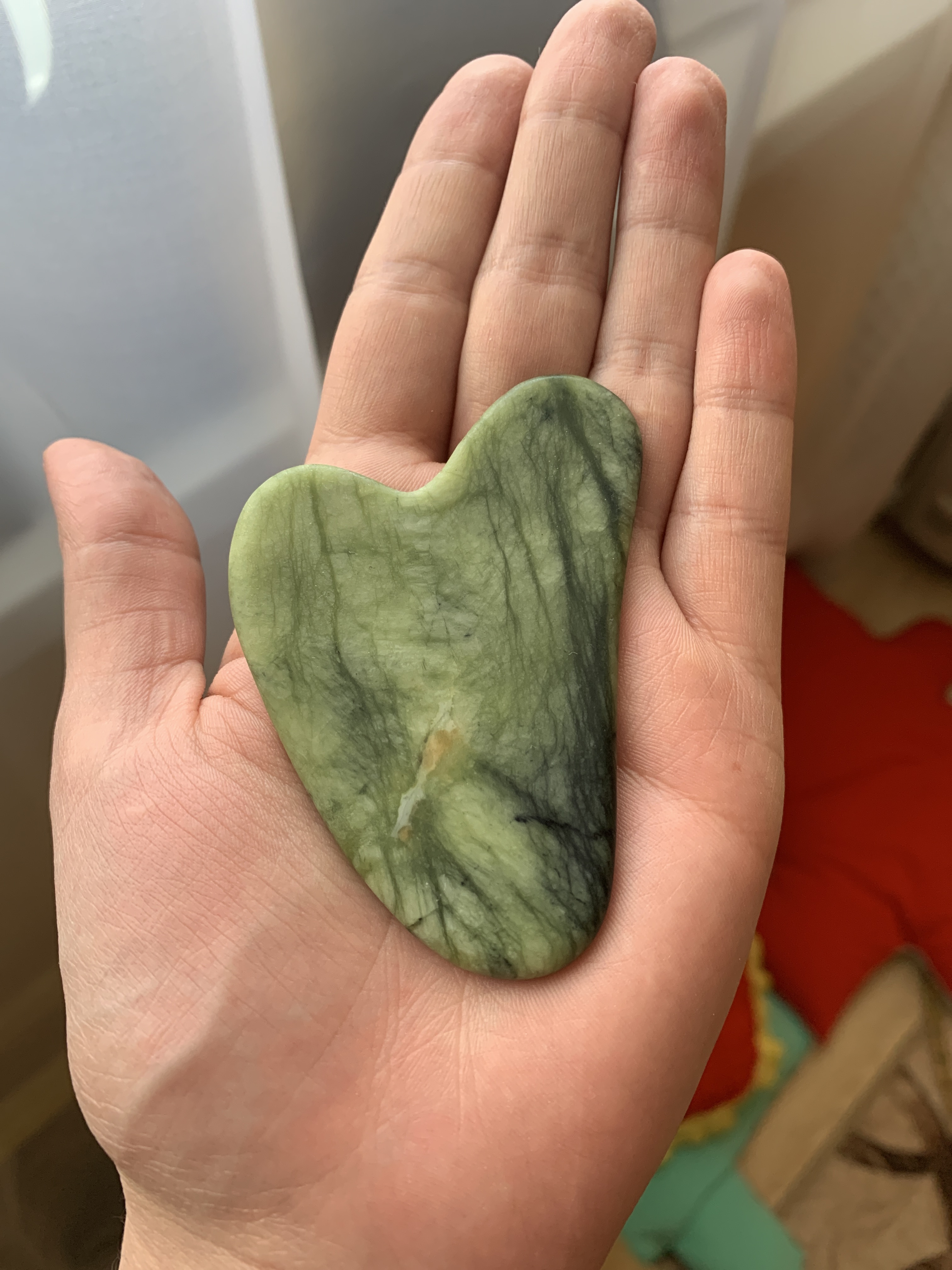 Фотография покупателя товара Массажёр гуаша «Сердце», 7,5 × 5 см, нефрит