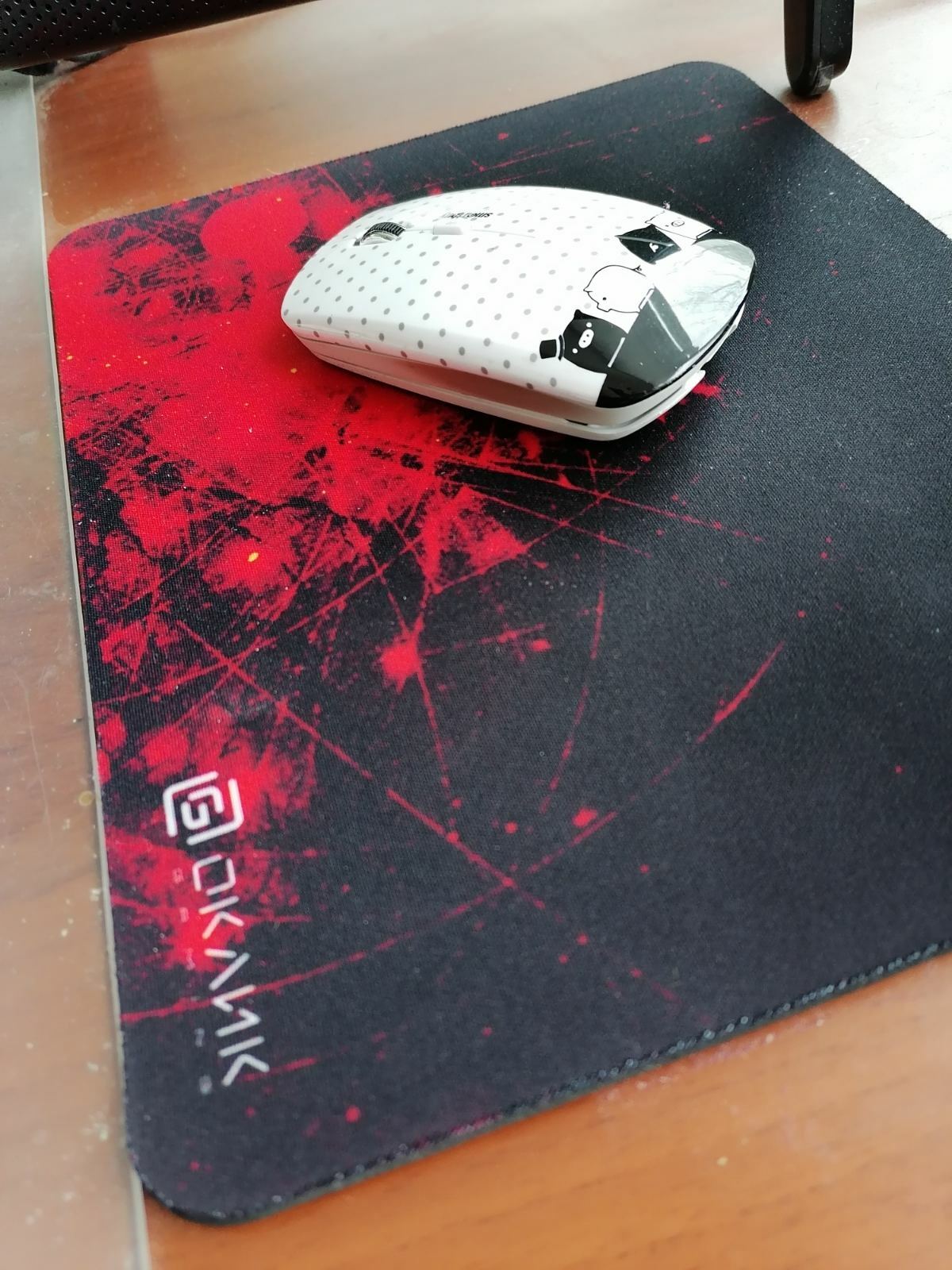 Фотография покупателя товара Коврик для мыши Оклик OK-F0252 Мини рисунок/красные частицы 250x200x3мм - Фото 1