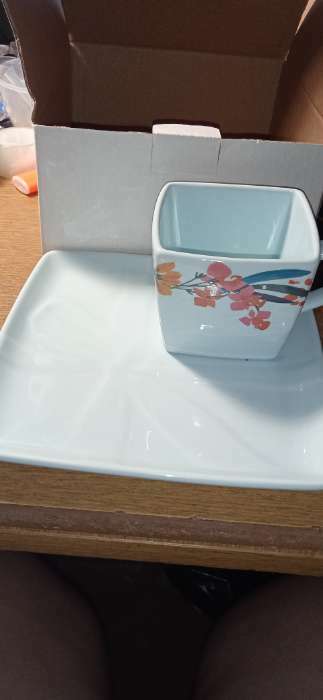 Фотография покупателя товара Чайная пара керамическая «Лучший подарок» кружка 150 мл, блюдце 15.5х15.5 см, цвет белый - Фото 5