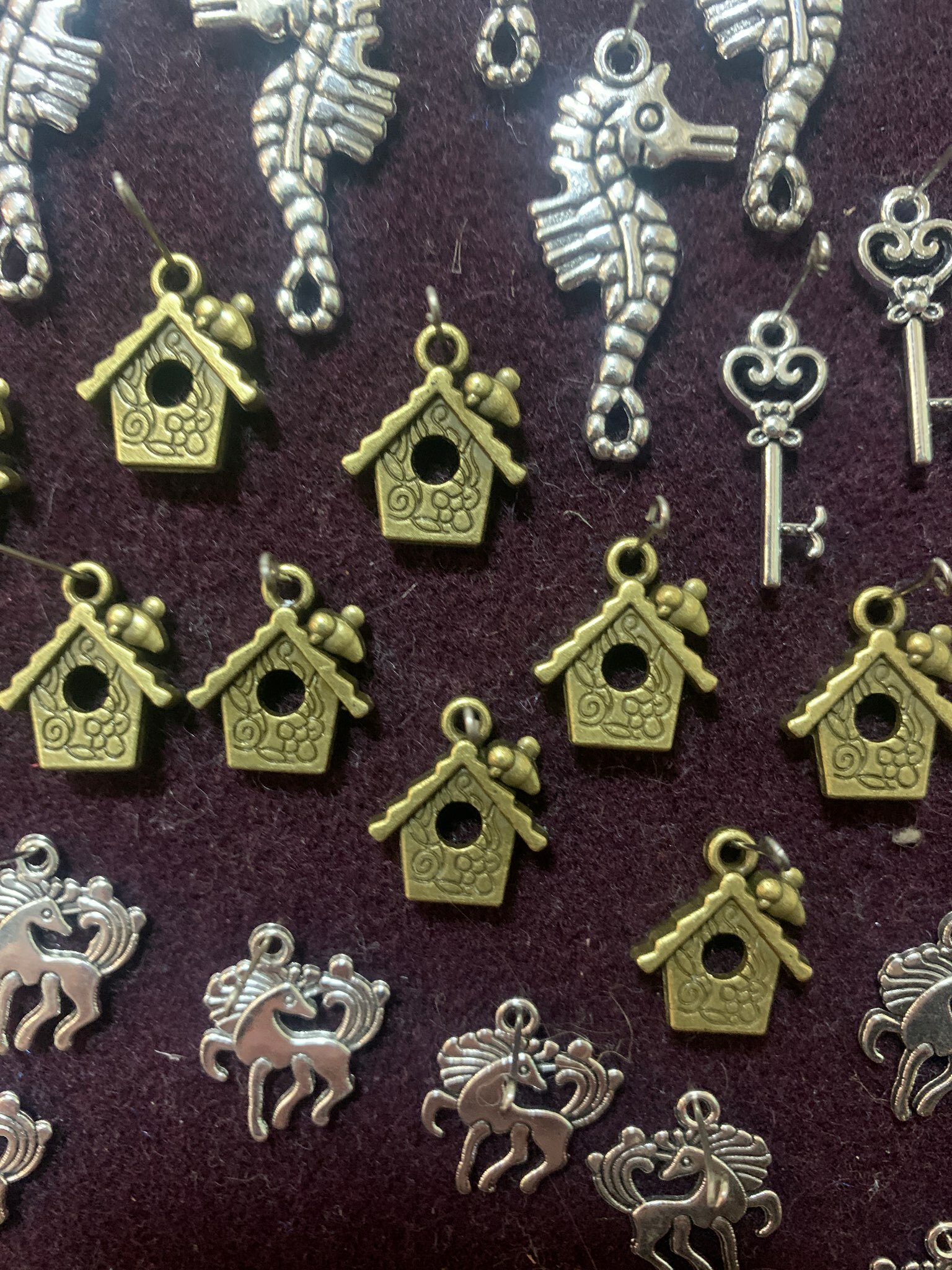 Фотография покупателя товара Декор металл для творчества "Домик с птичкой" под латунь (Е3917) 1,7х1,5 см - Фото 1