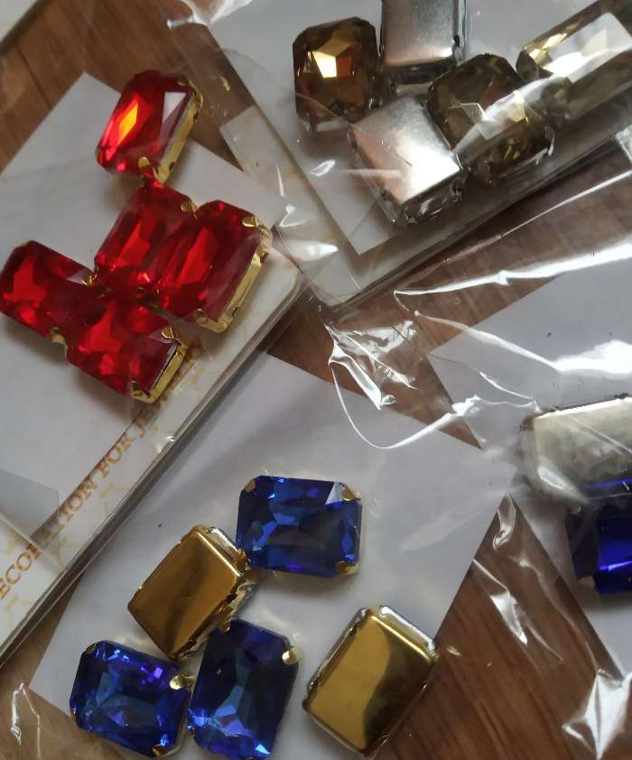 Фотография покупателя товара Стразы в цапах без отверстий (набор 5шт), 10*14мм, цвет изумрудный в серебре - Фото 2