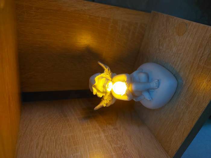 Фотография покупателя товара Сувенир полистоун свет "Белоснежный ангел на сердце с огоньком" 9х5,5х5,7 см - Фото 1