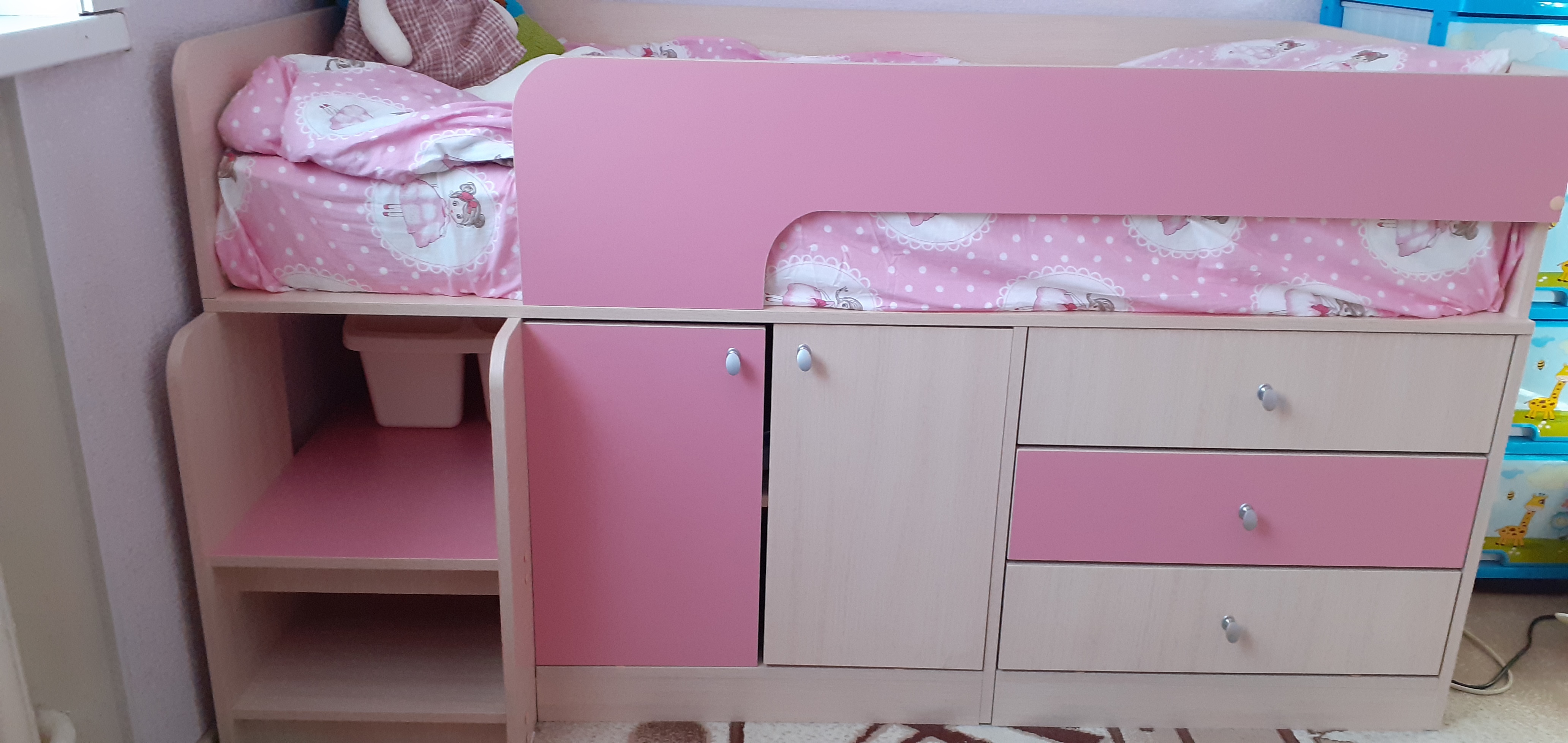 Фотография покупателя товара Детская кровать-чердак «Астра 9 V1», цвет дуб молочный/розовый - Фото 1