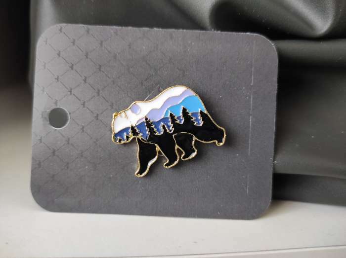 Фотография покупателя товара Значок «Медведь» лес, цветной в золоте - Фото 1