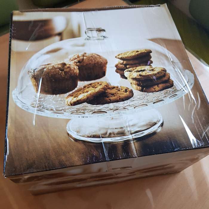 Фотография покупателя товара Подставка для торта Magistro «Цветочки», 29×23 см, на ножке, с крышкой-клош, стекло, прозрачная - Фото 2