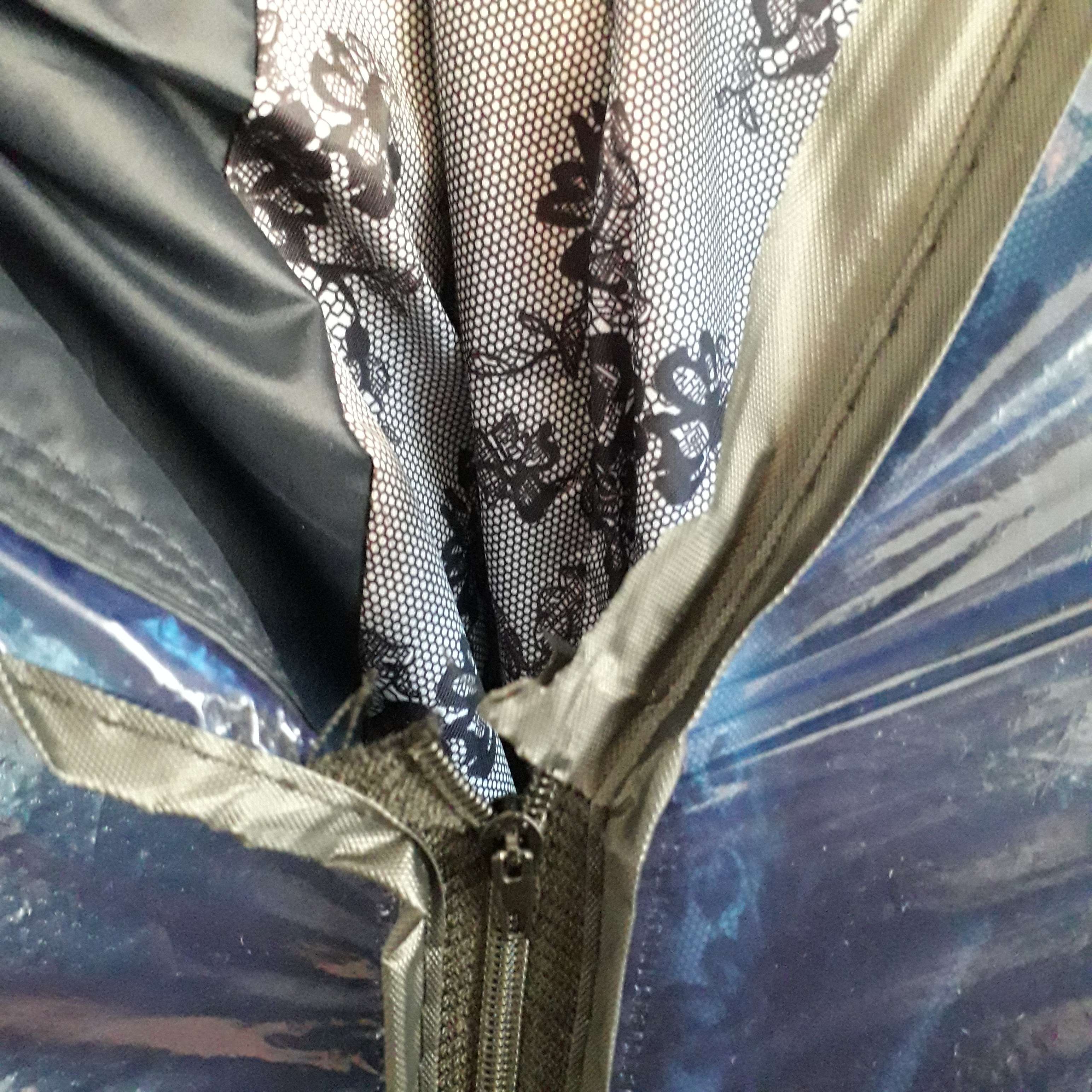 Фотография покупателя товара Чехол для одежды Доляна, 60×160 см, PEVA, цвет синий прозрачный - Фото 2