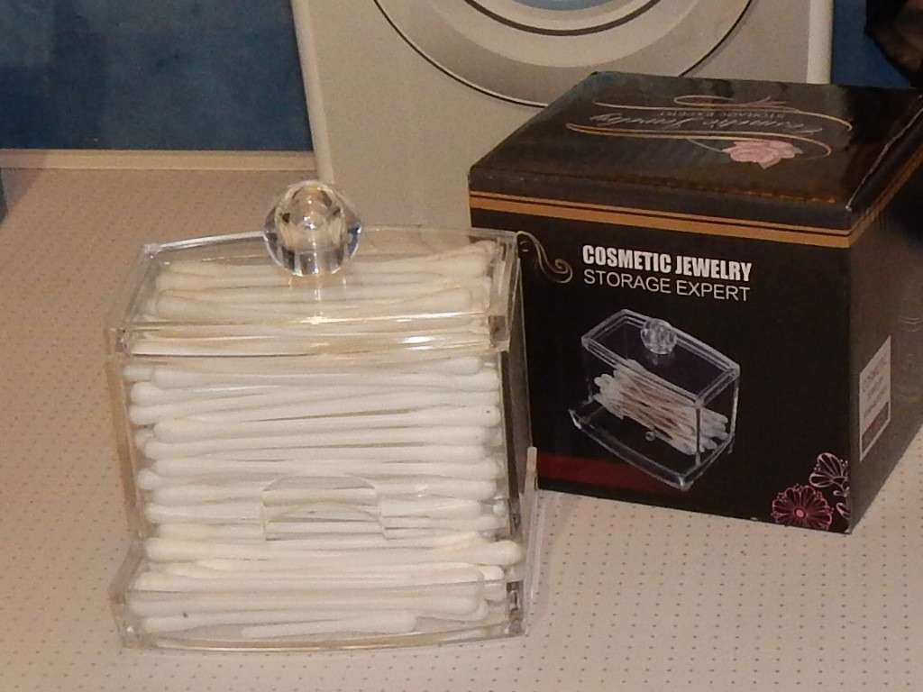 Фотография покупателя товара Органайзер для хранения ватных палочек, с крышкой, 9 × 7 × 10 см, в картонной коробке, цвет прозрачный - Фото 5