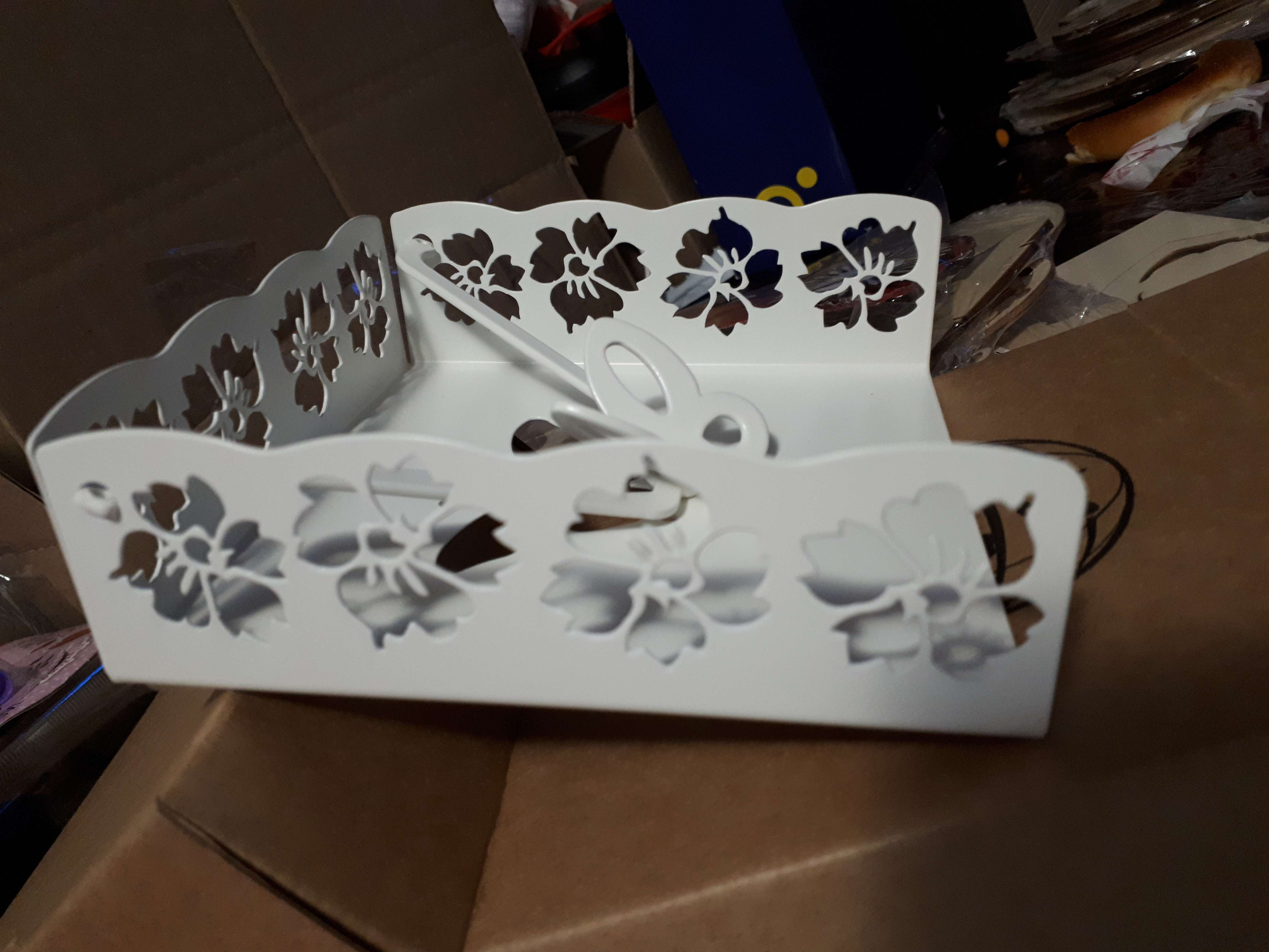 Фотография покупателя товара Салфетница GALA «Цветы», 13,5×15×4,5 см, цвет белый - Фото 4