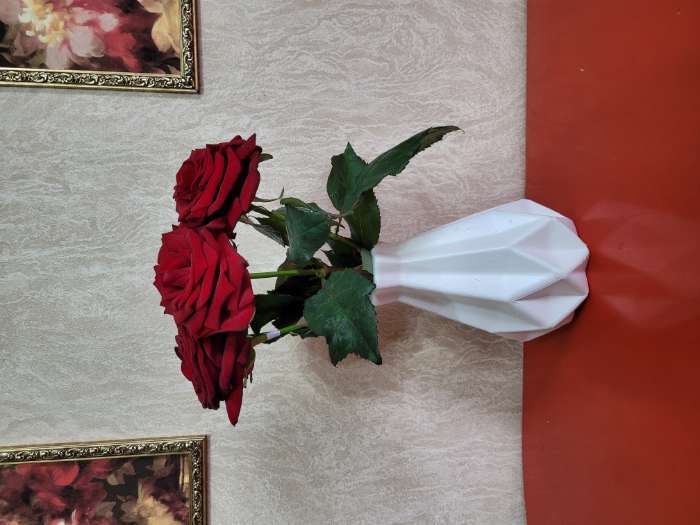 Фотография покупателя товара Ваза для цветов, 14×20,5 см, 1,4 л, цвет МИКС - Фото 8