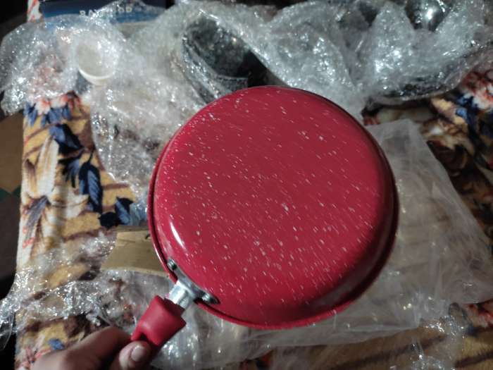 Фотография покупателя товара Сковорода «Селект», d=20 см, пластиковая ручка, антипригарное покрытие, цвет красный - Фото 2