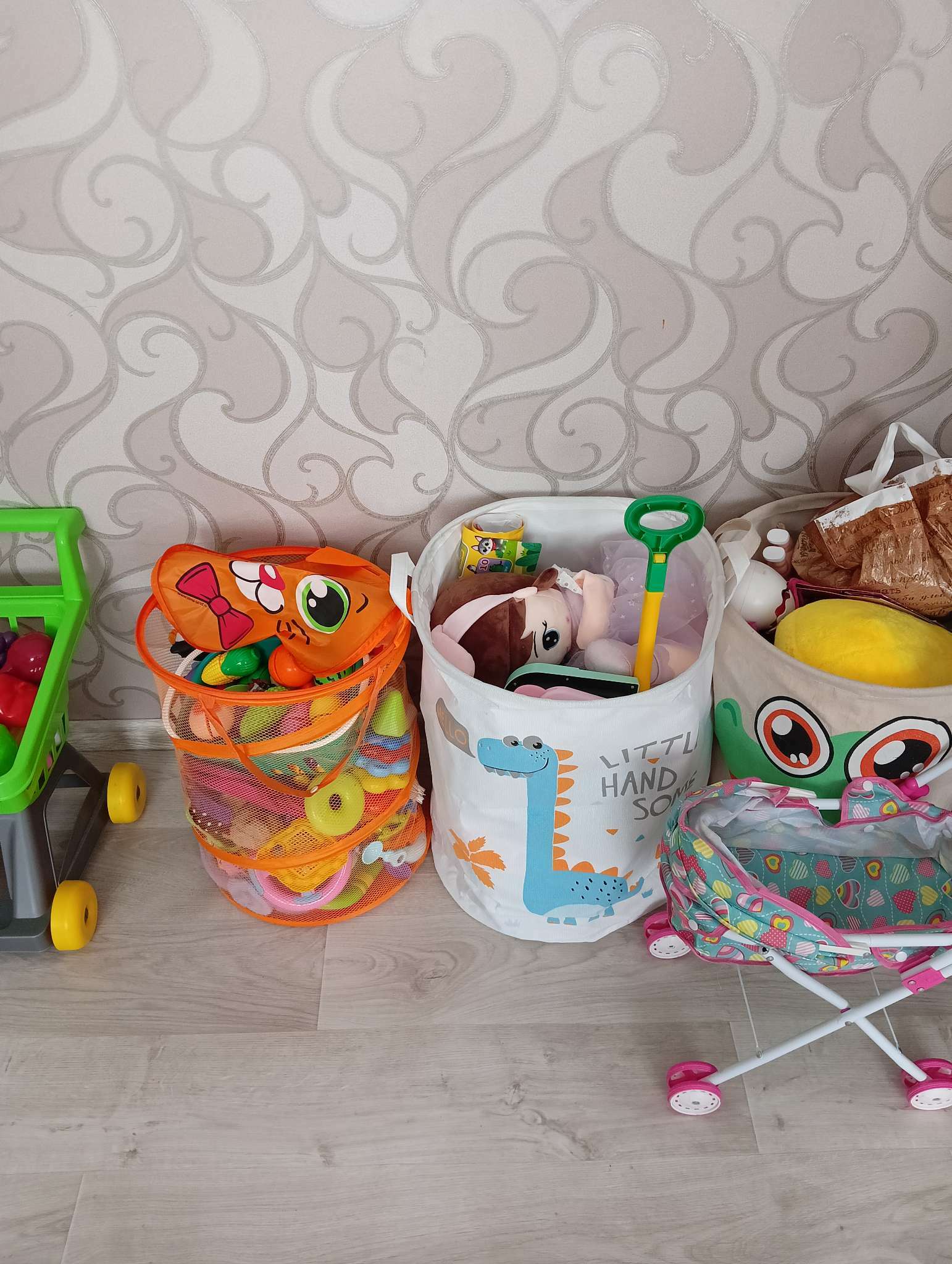 Фотография покупателя товара Корзина для игрушек «Приветливый динозавр», ткань: хлопок с пропиткой - Фото 1