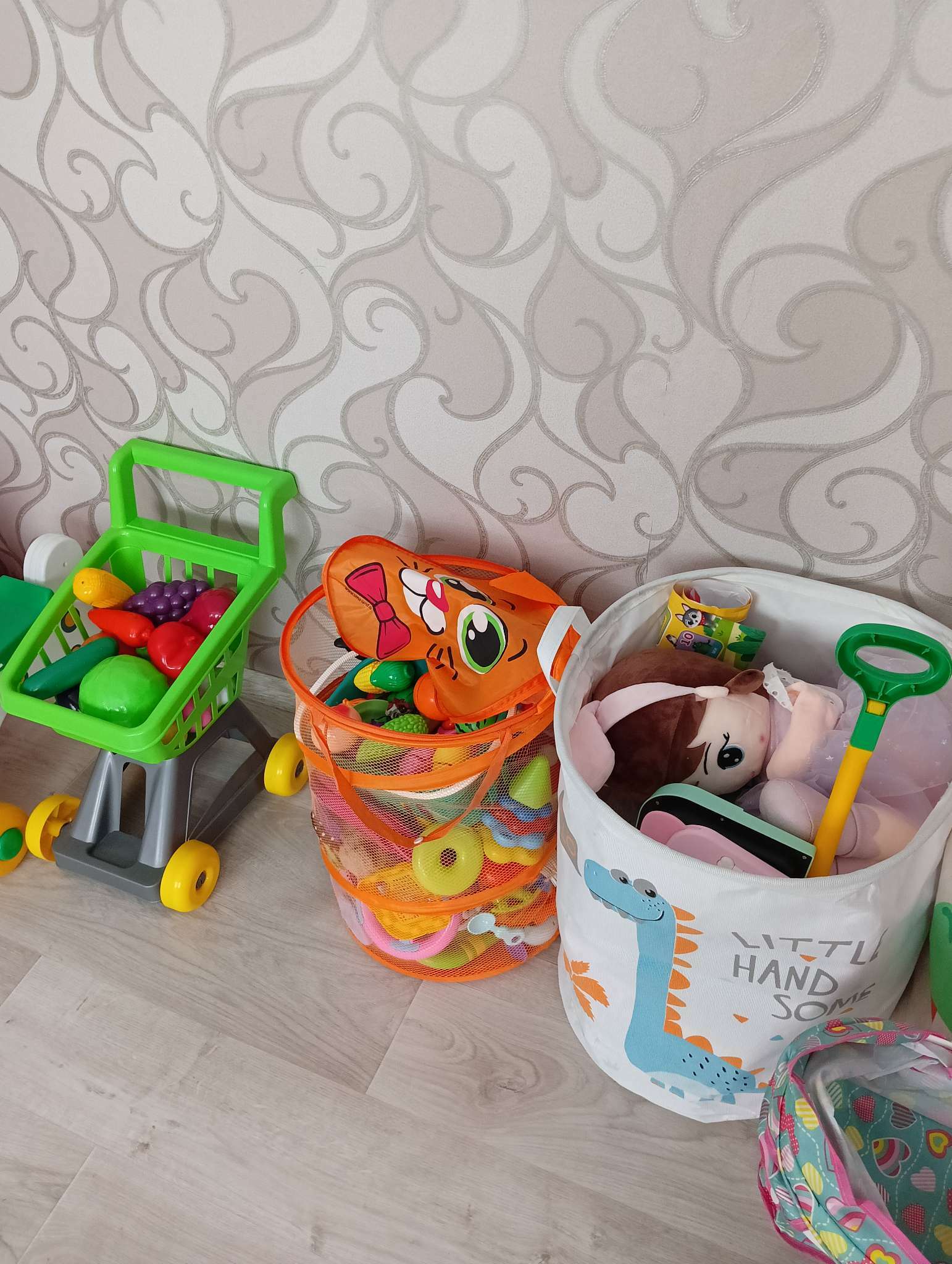 Фотография покупателя товара Корзина для хранения игрушек «Котик», с ручками и крышкой, 33 х 43 см - Фото 1