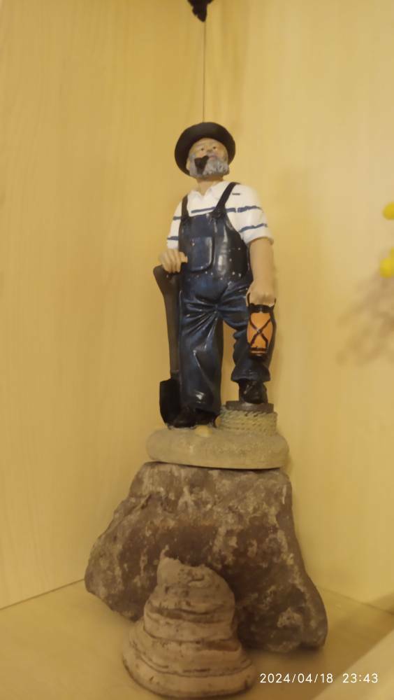 Фотография покупателя товара Фигурка полистоун TAKE IT EASY «Матрос», 25 см - Фото 1