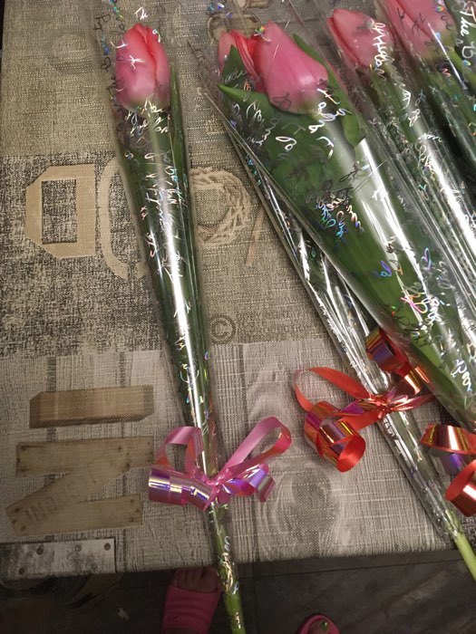 Фотография покупателя товара Пленка для цветов "Красота цветов", серебряная, 58 см х 5 м