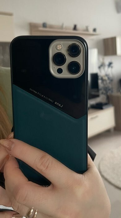 Фотография покупателя товара Чехол LuazON для iPhone 12 Pro Max, поддержка MagSafe, вставка из стекла и кожи, зеленый