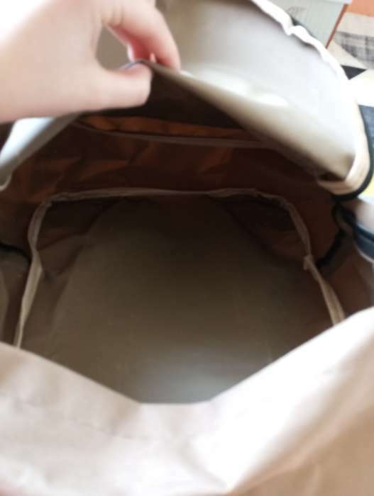 Фотография покупателя товара Спортивный рюкзак из текстиля на молнии TEXTURA, 20 литров, цвет бежевый/чёрный - Фото 2