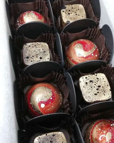 Фотография покупателя товара Форма для шоколада и конфет KONFINETTA «Куб», 27,5×13,5×3 см, 21 ячейка (2,5×2,5 см) - Фото 6