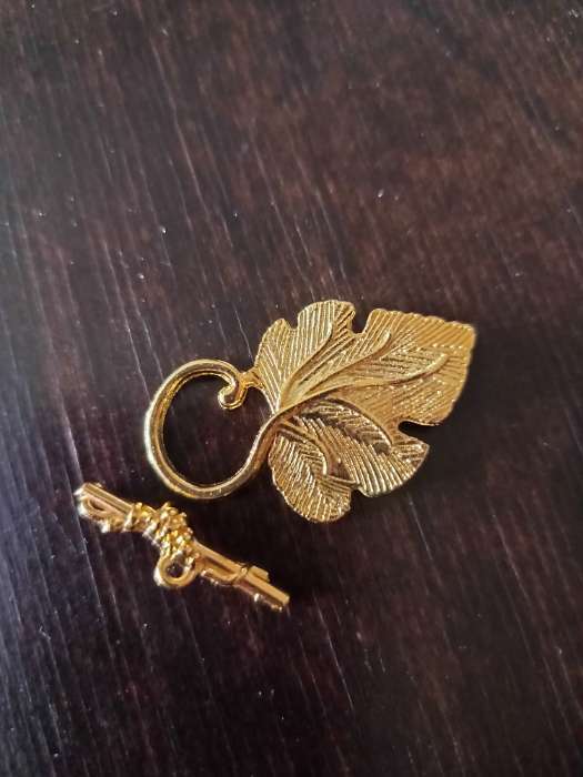 Фотография покупателя товара Замок-тогл «Виноград», 36×23 мм, цвет тибетское серебро (набор 2 шт.) - Фото 2