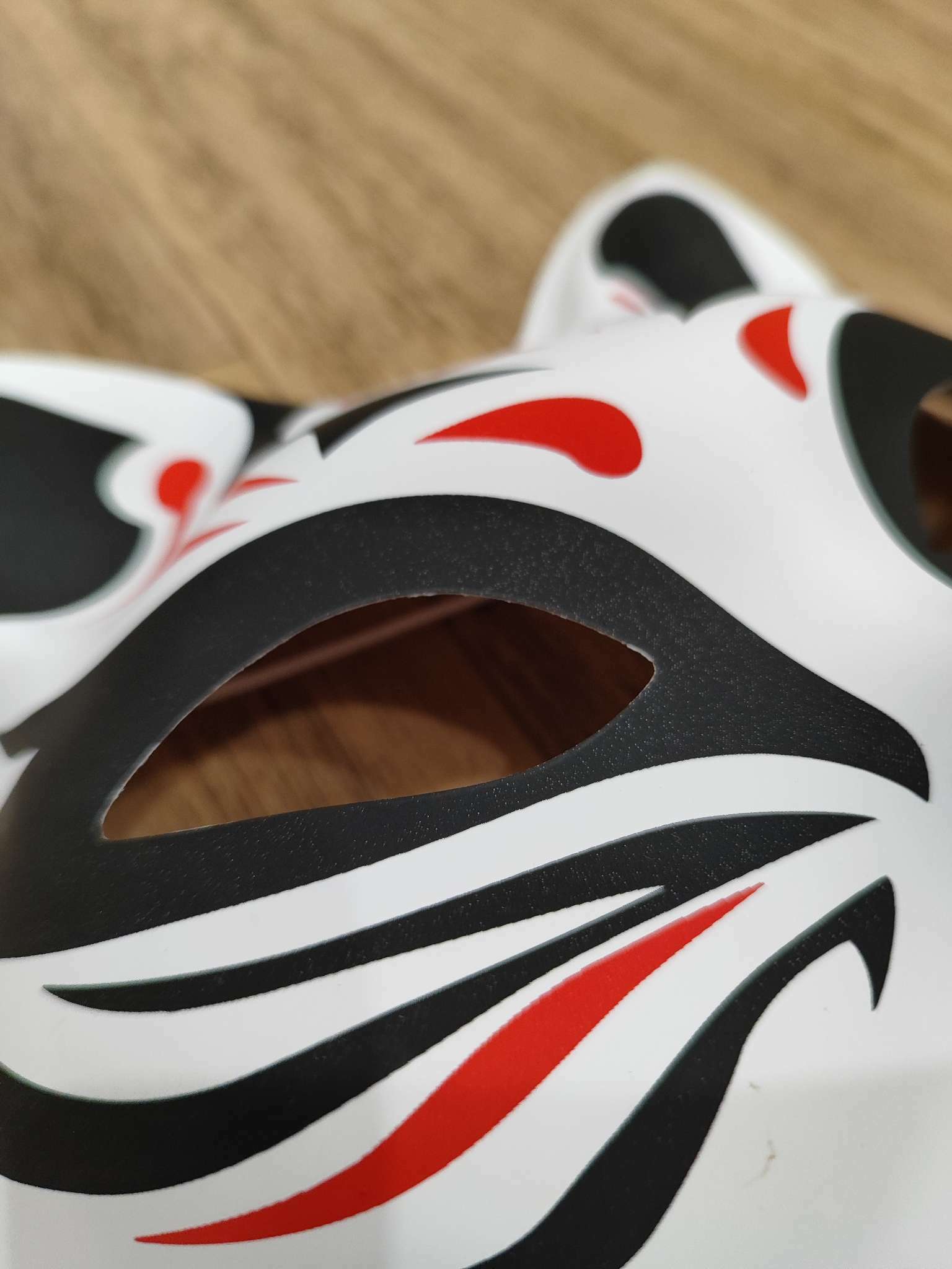 Фотография покупателя товара Карнавальная маска «Кицунэ», цвет чёрно-красный - Фото 7