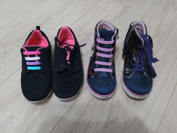 Фотография покупателя товара Набор шнурков для обуви, 6 шт, силиконовые, плоские, разноразмерные, 7 мм, 7,5 см, цвет «радужный»