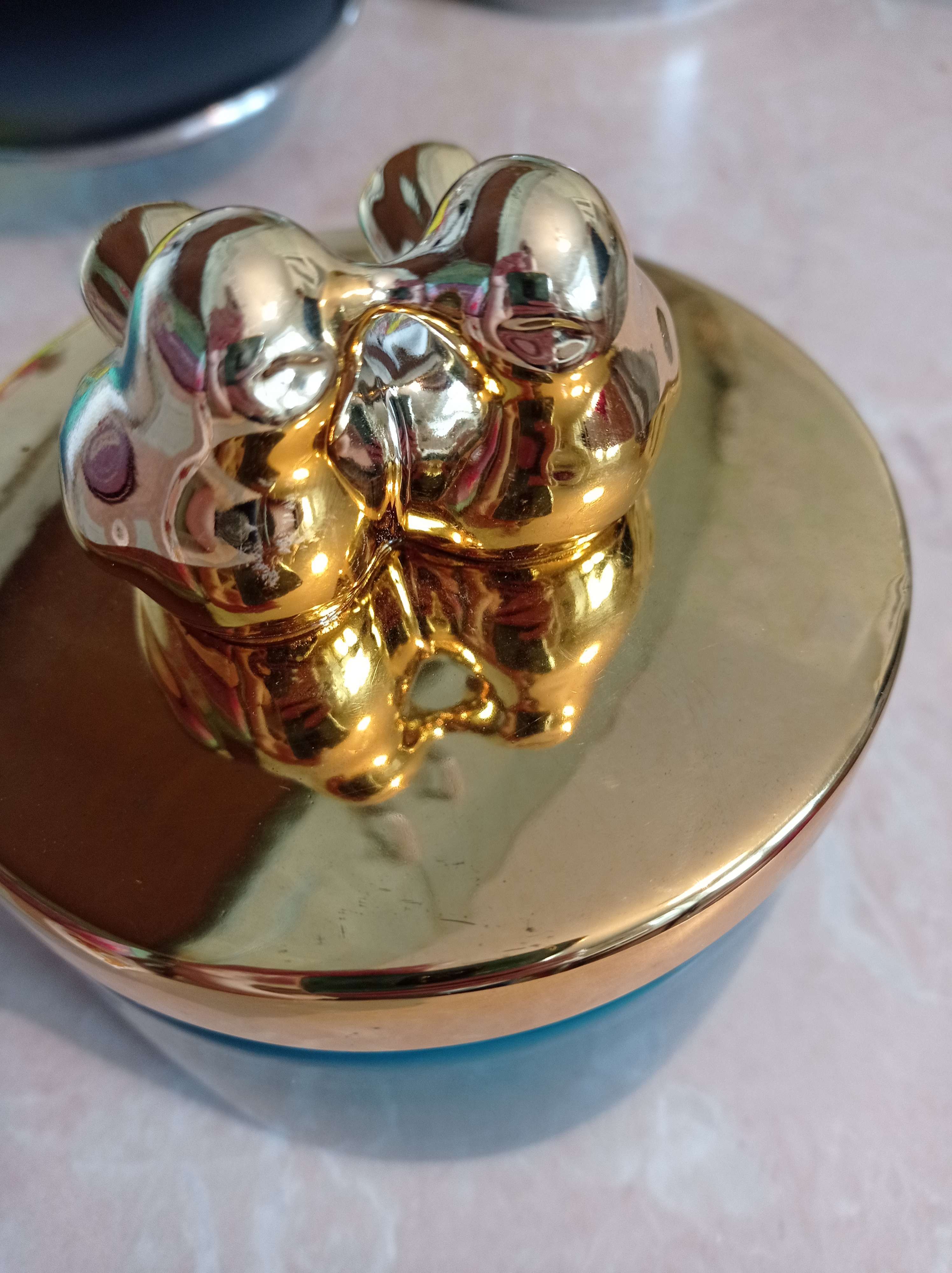 Фотография покупателя товара Банка керамическая для сыпучих продуктов «Золотое крыло», 500 мл, цвет зелёный - Фото 15