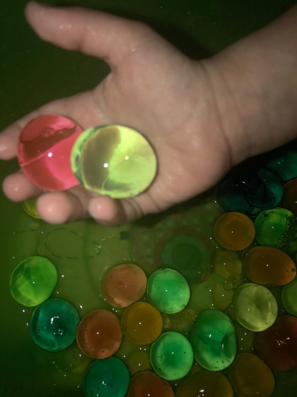 Фотография покупателя товара Детский набор для опытов «Растущие шарики-гиганты» (до 5 см в диаметре), 10 г - Фото 33