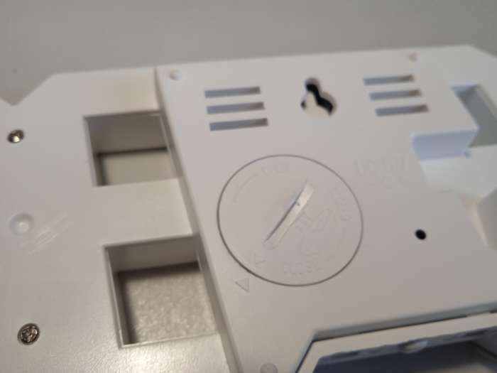 Фотография покупателя товара Часы электронные настольные "Цифры", с подвесом, белая индикация, 9 х 3 х 23 см, от USB - Фото 7