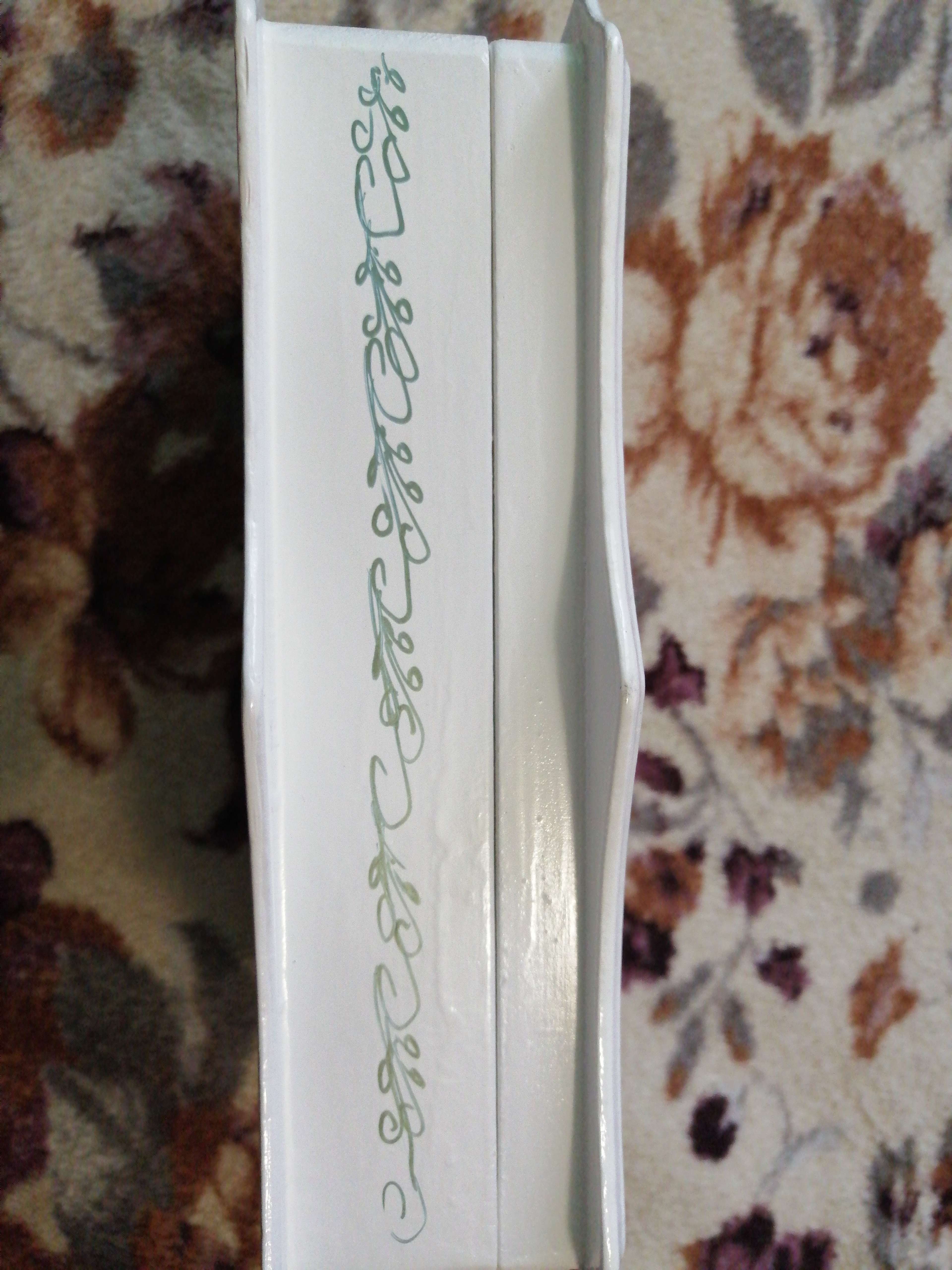 Фотография покупателя товара Шкатулка «Сюжет», белая, 25×16 см, лаковая миниатюра - Фото 3