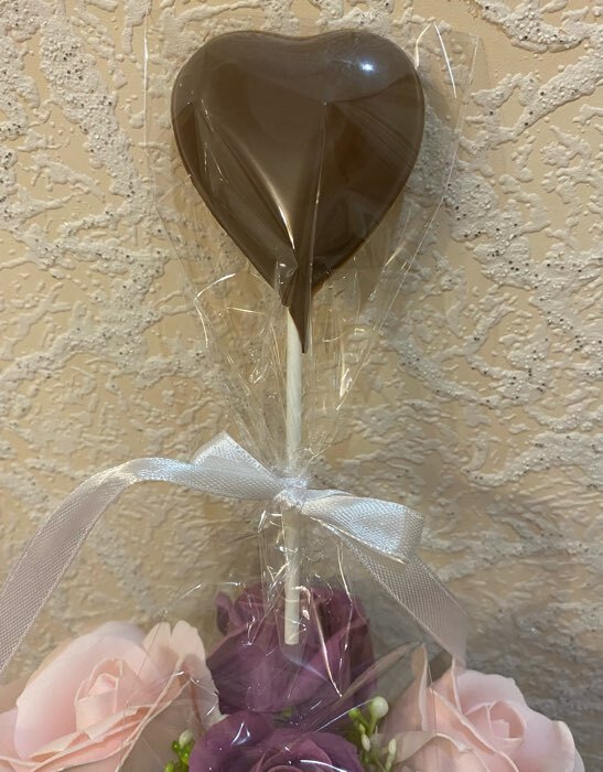 Фотография покупателя товара Форма для шоколада и конфет «Сердце», 27,2×18,2 см, 8 ячеек, цвет прозрачный - Фото 1