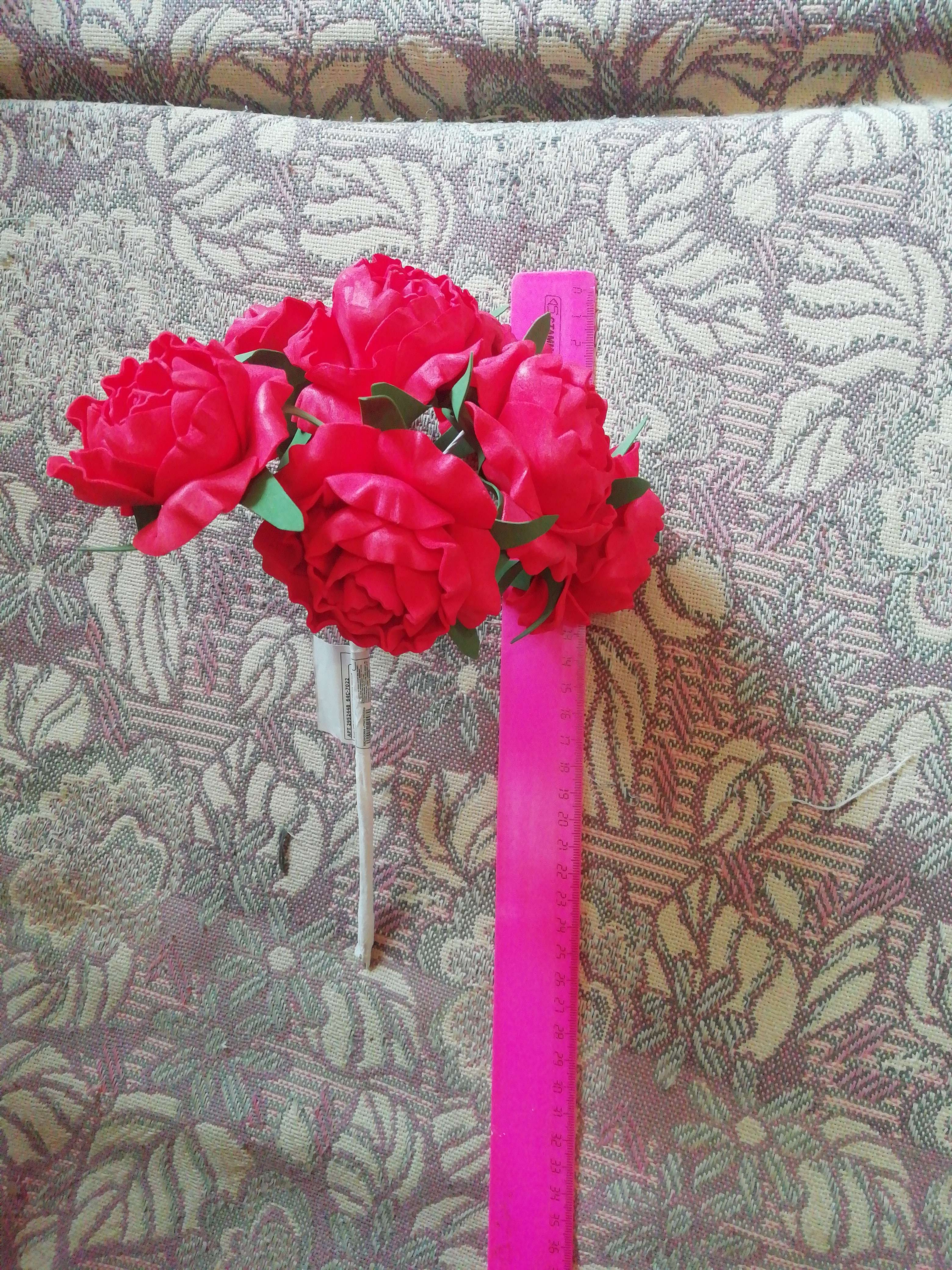 Фотография покупателя товара Букет "Объёмный цветок" 7 цветков, красный - Фото 12