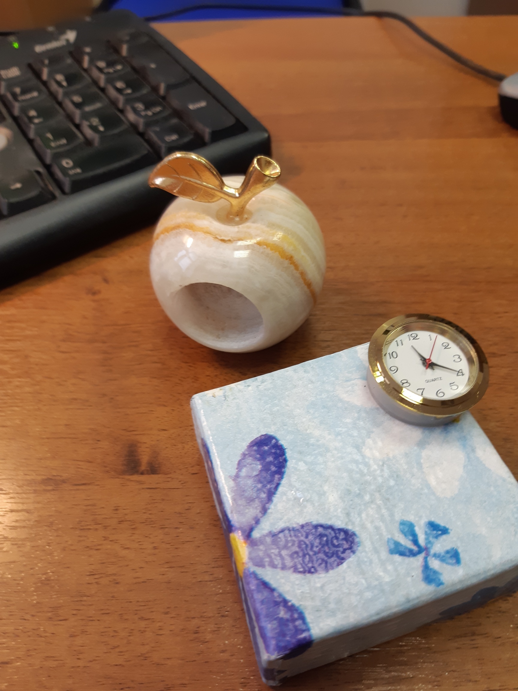 Фотография покупателя товара Часы «Яблоко», D=2 см, оникс - Фото 4