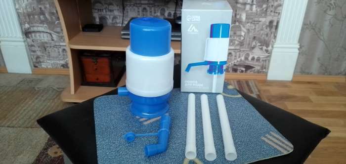 Фотография покупателя товара Помпа для воды Luazon, механическая, малая, под бутыль от 11 до 19 л, голубая - Фото 23