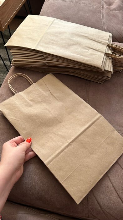 Фотография покупателя товара Пакет бумажный крафт 90 г/м², круглая ручка 32×20×37 см - Фото 5