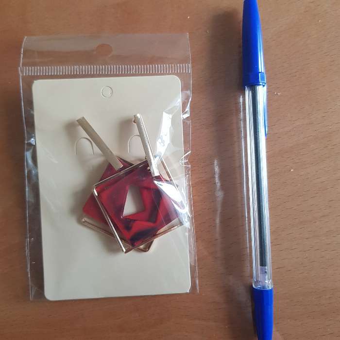 Фотография покупателя товара Серьги ассорти «Иллюзия», цвет чёрный в золоте - Фото 7